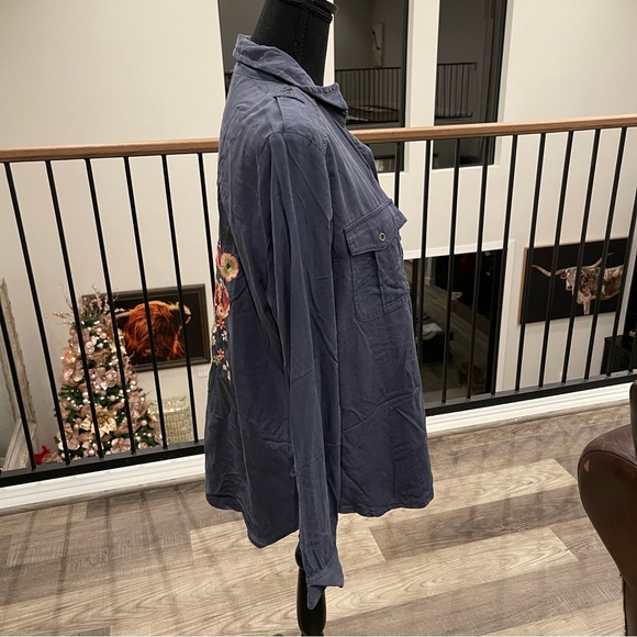 Hummingbird Women's Button Down Shirt - Charcoal - Picture 3 of 7